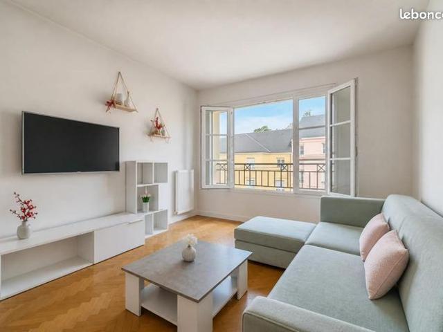 Appartement vente à Le Plessis-Robinson, Hauts-de-Seine