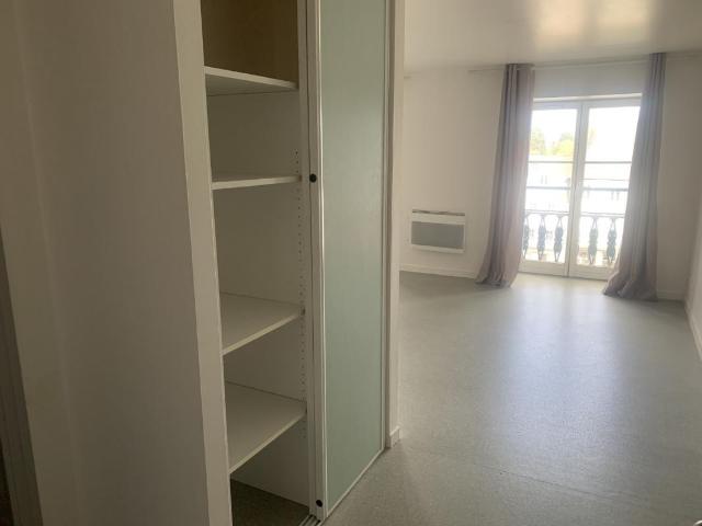 Appartement location à Place du Marché, Lamballe-Armor
