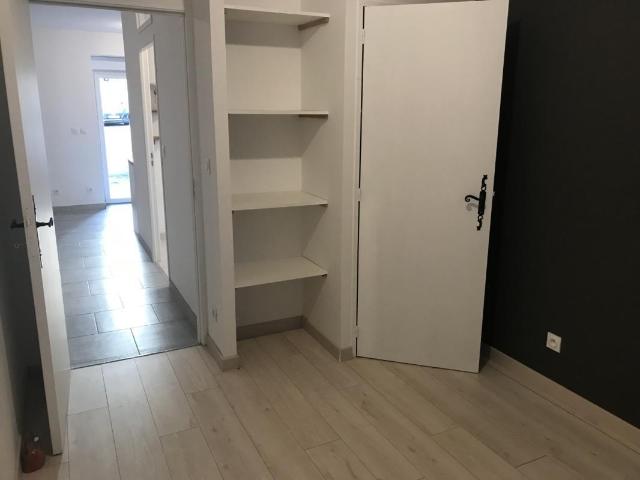 Appartement location à France métropolitaine, Remollon