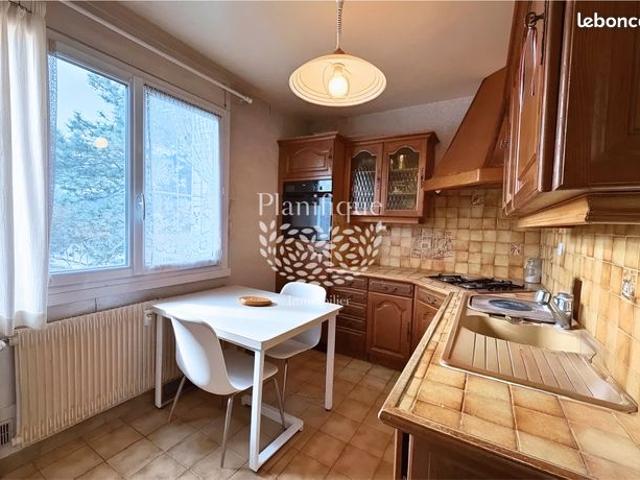 Appartement vente à Saint-Julien-en-Genevois, Ambilly