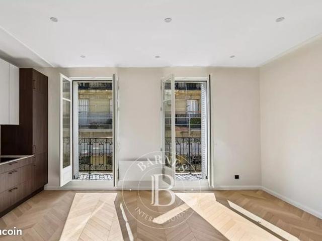 Appartement vente à Paris, Île-de-France
