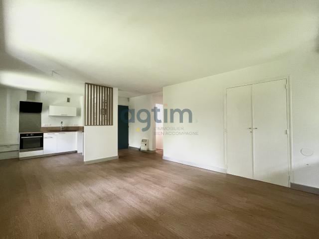 Appartement location à Les Halles, La Roche-sur-Yon