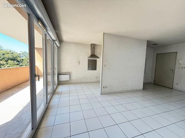 Appartement vente à Salon-de-Provence, Bouches-du-Rhône