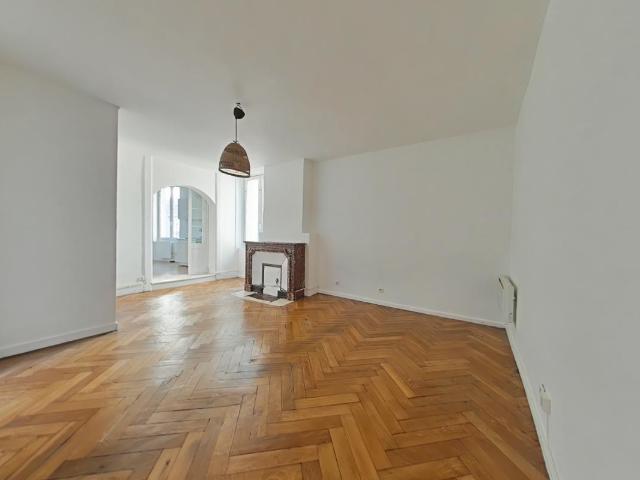 Appartement location à Saint-Étienne, Saint-etienne