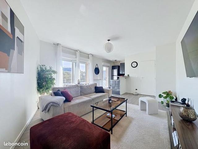Appartement vente à Nanterre, Suresnes