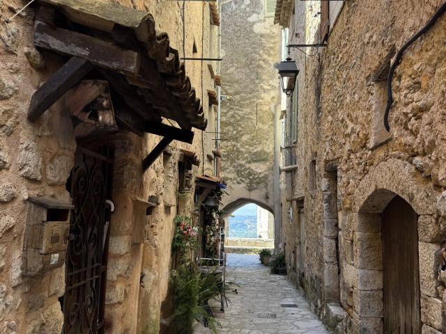 Appartement vente à Grasse, Le Broc