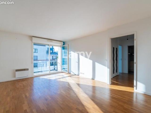 Appartement vente à Issy-les-Moulineaux, Hauts-de-Seine