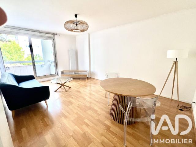 Appartement vente à Quartier Centre-Ville / Corentin Celton / Les Varennes, Issy-les-Moulineaux