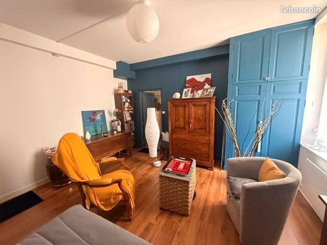 Appartement vente à Loches, Château-renault