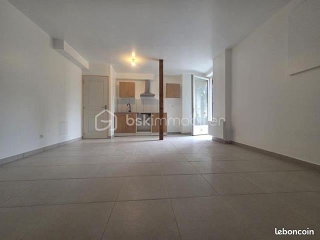 Appartement vente à Pau, Gelos