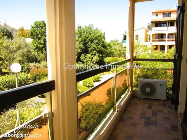Appartement vente à Arrondissement de Toulon, Hyères