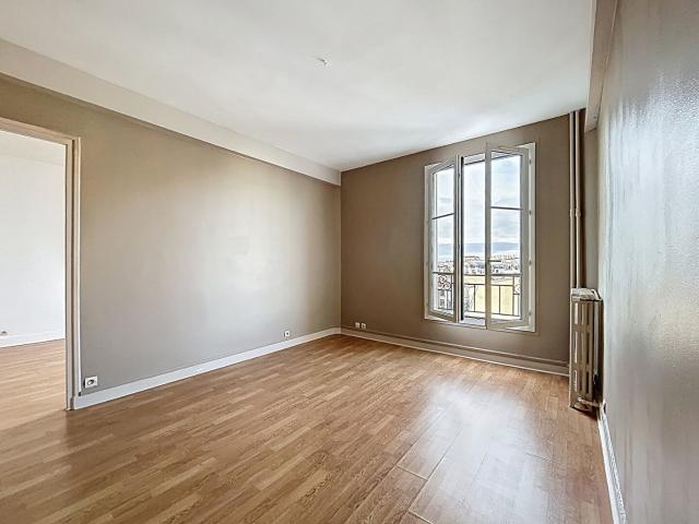Appartement location à France métropolitaine, Courbevoie