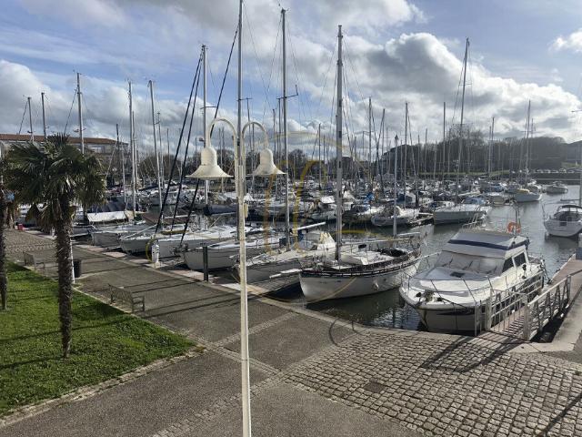 Appartement vente à France métropolitaine, Rochefort