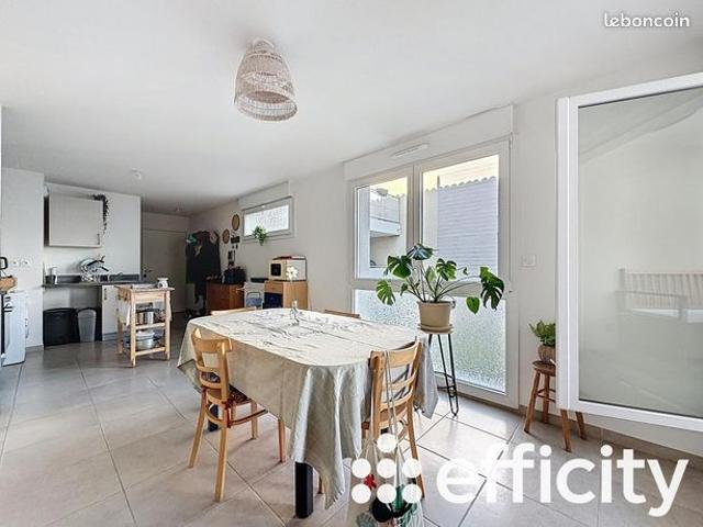 Appartement vente à Privas, Saint-priest