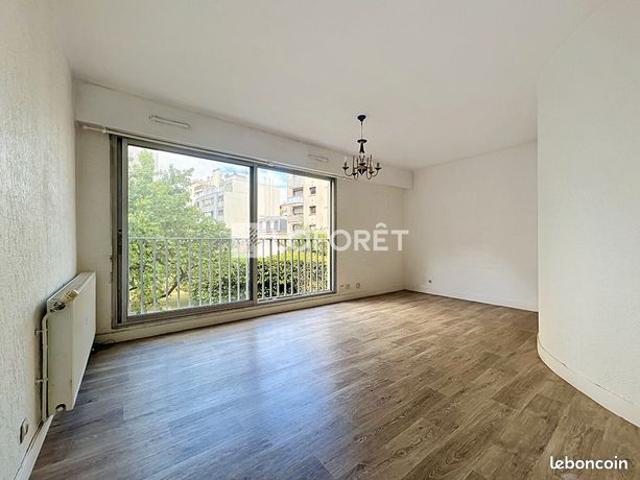 Appartement vente à Courbevoie, Hauts-de-Seine