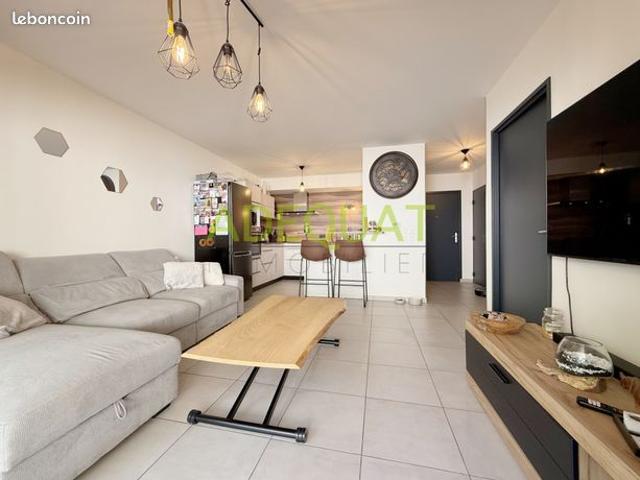 Appartement vente à Cessieu, Isère