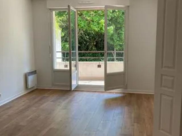 Appartement location à Quartier République, Suresnes