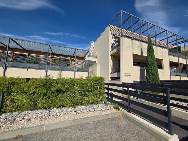 Appartement vente à Robion, Vaucluse