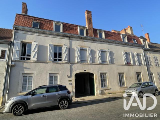 Appartement vente à Le Petit Tertre, Saint-Amand-Montrond