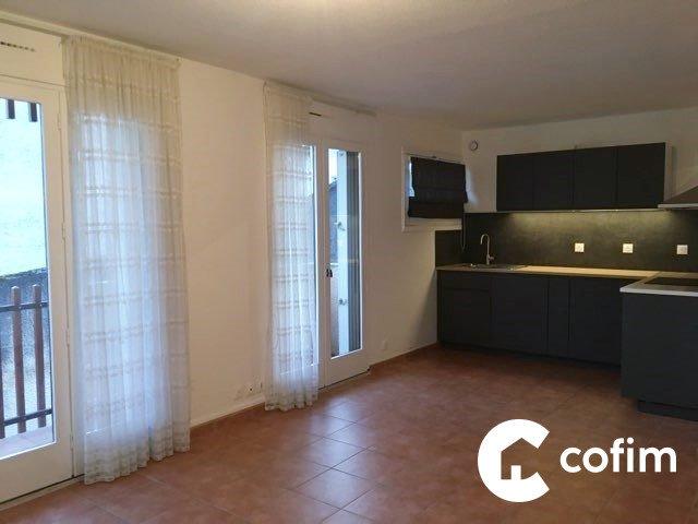 Appartement location à Oloron-Sainte-Marie, Oloron-sainte-marie