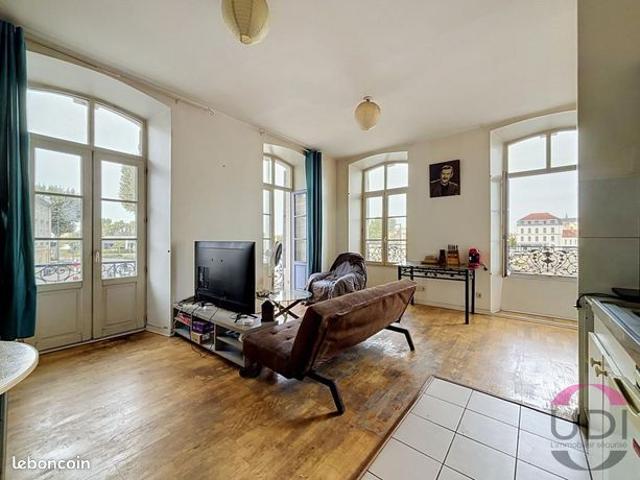 Appartement vente à Montluçon, Allier