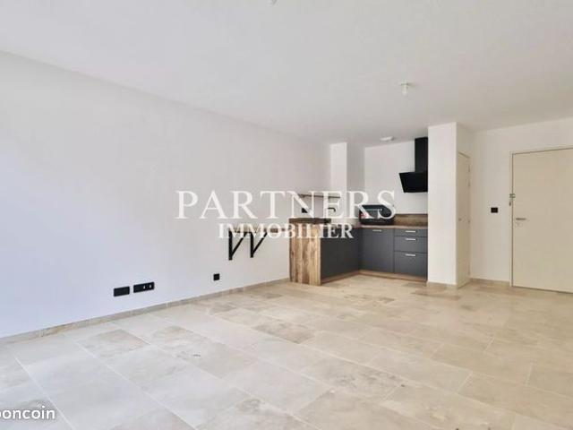 Appartement vente à Aix-en-Provence, Aix-en-provence