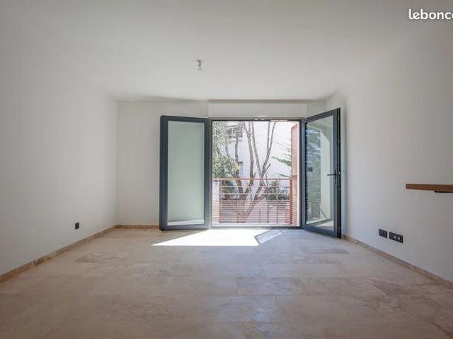 Appartement vente à Aix-en-Provence, Aix-en-provence