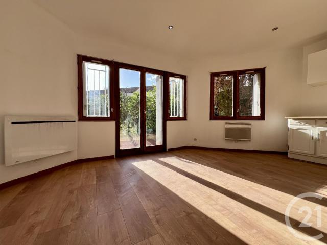 Appartement location à Les Aunettes, Évry-Courcouronnes
