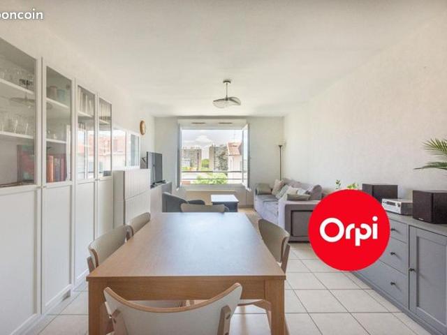 Appartement vente à Privas, Saint-priest