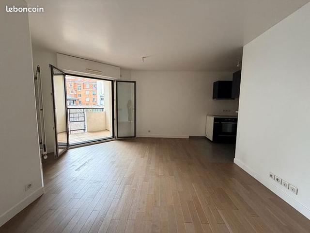 Appartement vente à Nanterre, Levallois-perret