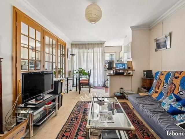 Appartement vente à Paris, Île-de-France