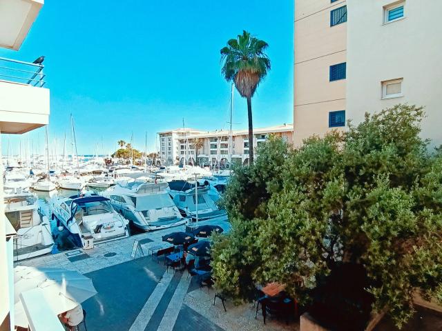Appartement vente à Arrondissement de Draguignan, Fréjus