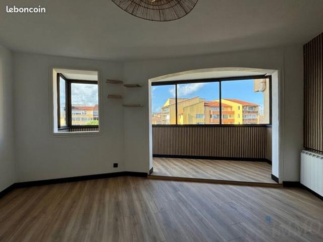 Appartement vente à Arrondissement de Draguignan, Fréjus
