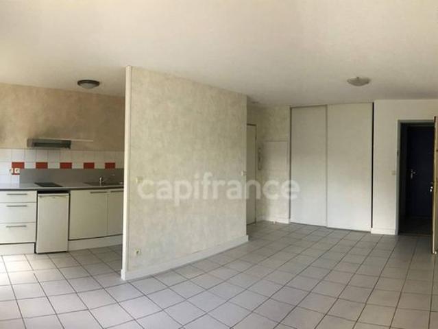 Appartement vente à Argelès-Gazost, Lourde
