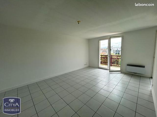 Appartement vente à Oloron-Sainte-Marie, Salies-de-béarn