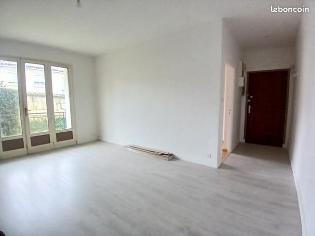 Appartement vente à Angoulême, Aignes-et-puypéroux