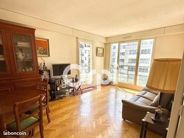Appartement vente à Paris, Île-de-France