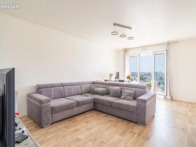 Appartement vente à Saint-Denis, La Courneuve