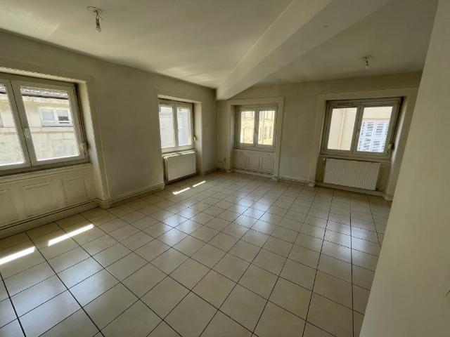 Appartement location à Saint-Étienne, Saint-etienne