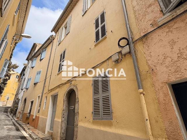 Appartement vente à Arrondissement de Toulon, Hyères