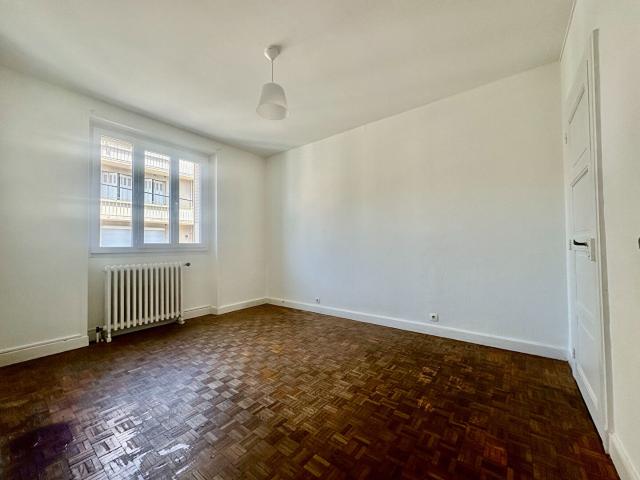 Appartement location à Brive-la-Gaillarde, Brive-la-gaillarde