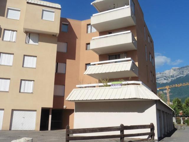 Appartement location à Village II, Échirolles