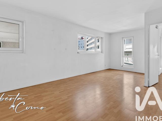 Appartement vente à Paris, Île-de-France
