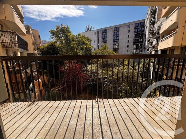 Appartement vente à Paris, Île-de-France