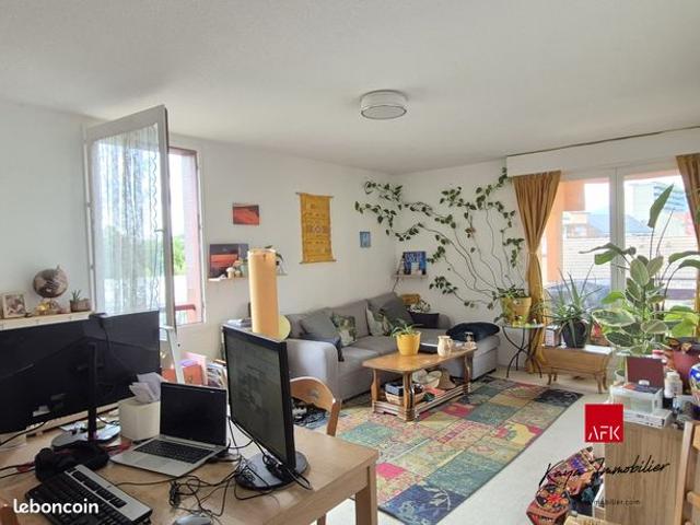 Appartement vente à Saint-Julien-en-Genevois, Gaillard