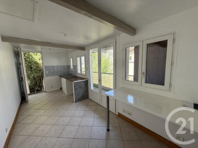 Appartement location à Fontainebleau, Montcourt-fromonville