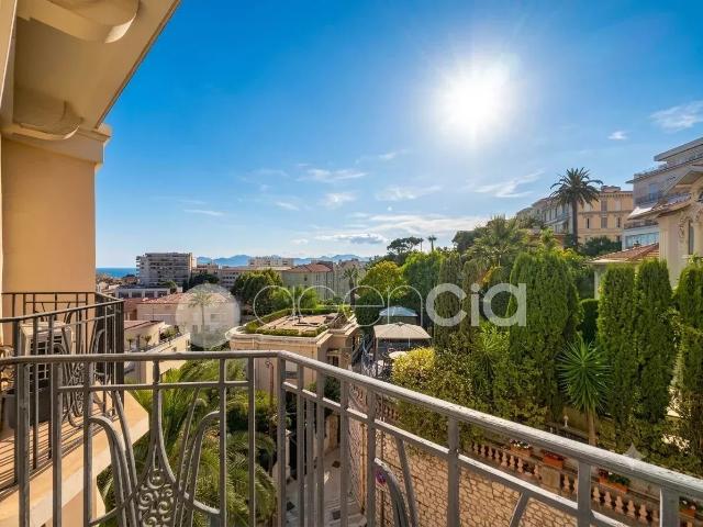 Appartement vente à Grasse, Cannes