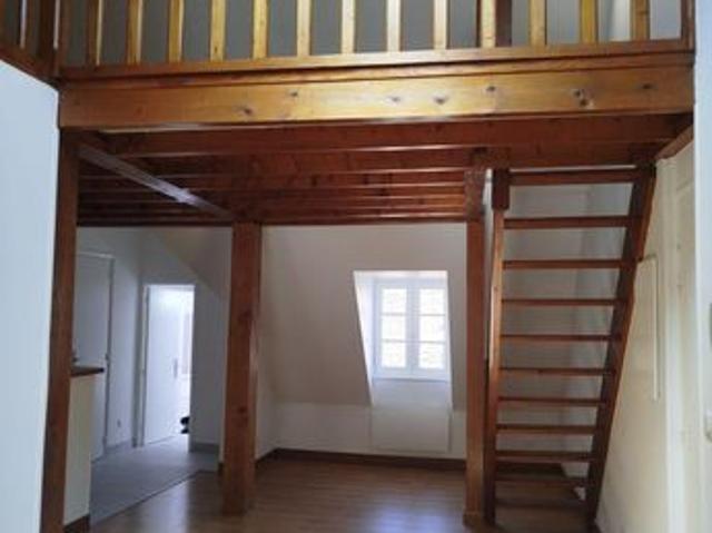 Appartement vente à Fontainebleau, Montcourt-fromonville