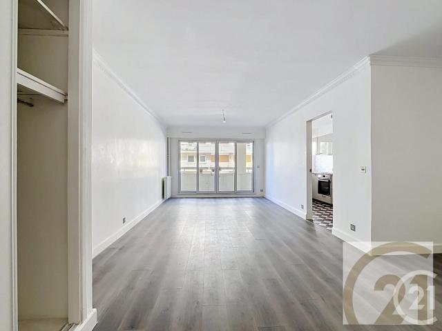 Appartement vente à Paris, Île-de-France