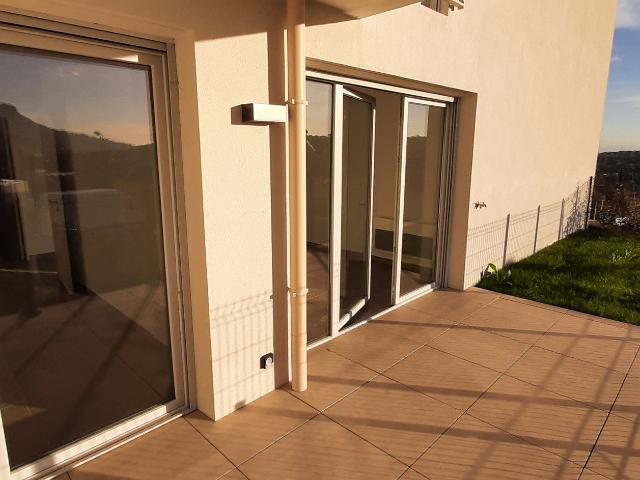Appartement location à Saint-Jeannet, Alpes-Maritimes
